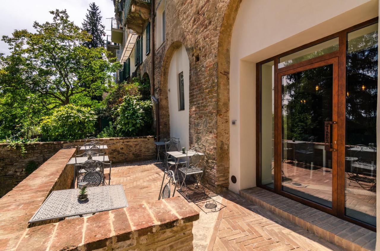 Il Giardino Di Pantaneto Residenza D'Epoca Acomodação com café da manhã Siena Exterior foto