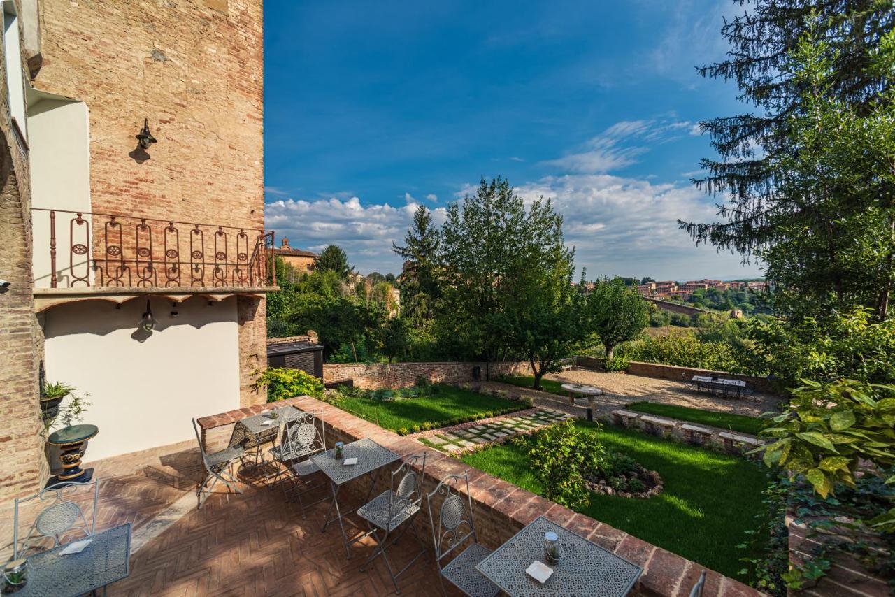 Il Giardino Di Pantaneto Residenza D'Epoca Acomodação com café da manhã Siena Exterior foto